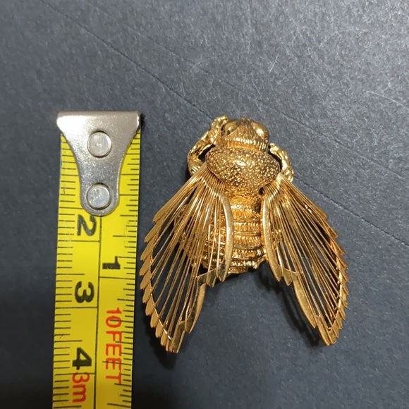🖤VTG💕MONET Cicada design brooch - Picture 11 of 13